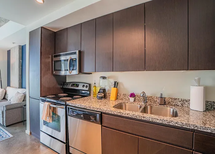 Adorable 1bd - Downtown - Gym, Pool, Parking Apartment Phoenix