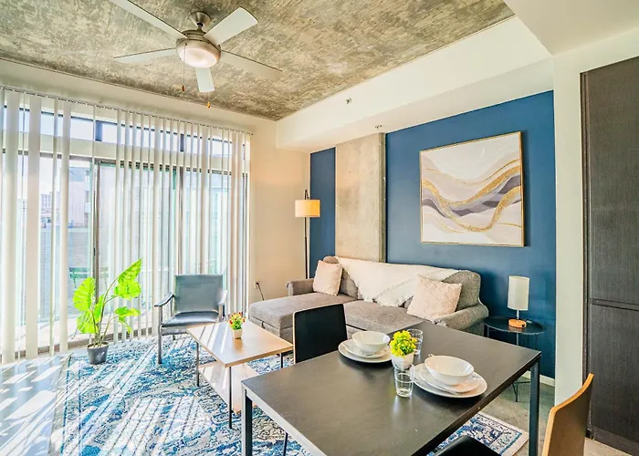 Adorable 1bd - Downtown - Gym, Pool, Parking Phoenix