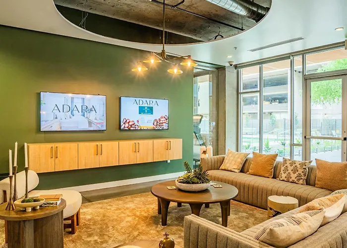 Adorable 1bd - Downtown - Gym, Pool, Parking Apartment